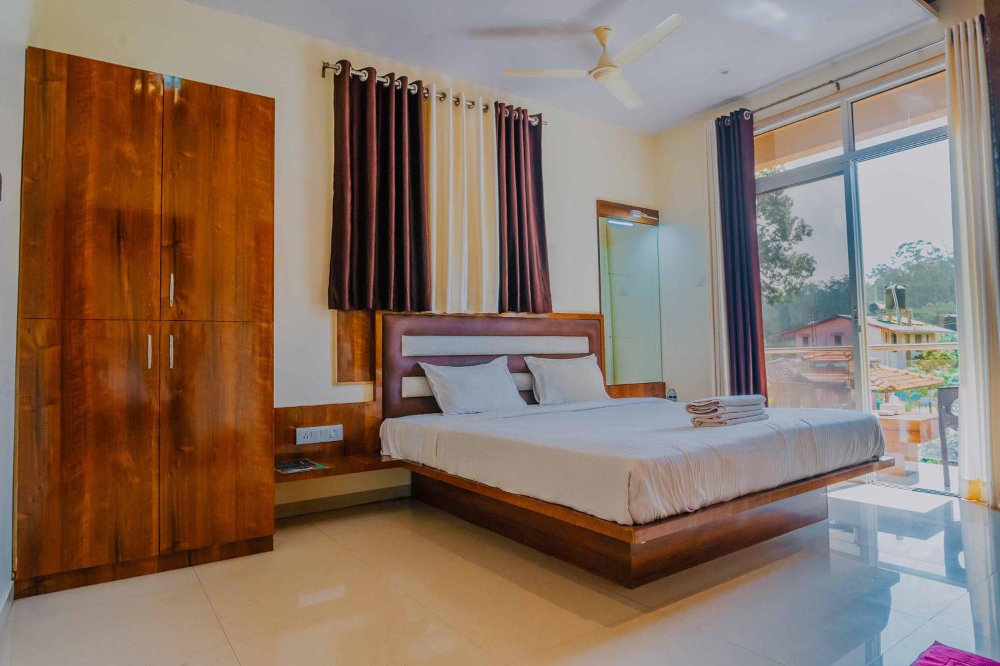 Hotel Oakwood Mahābaleshwar Zimmer foto